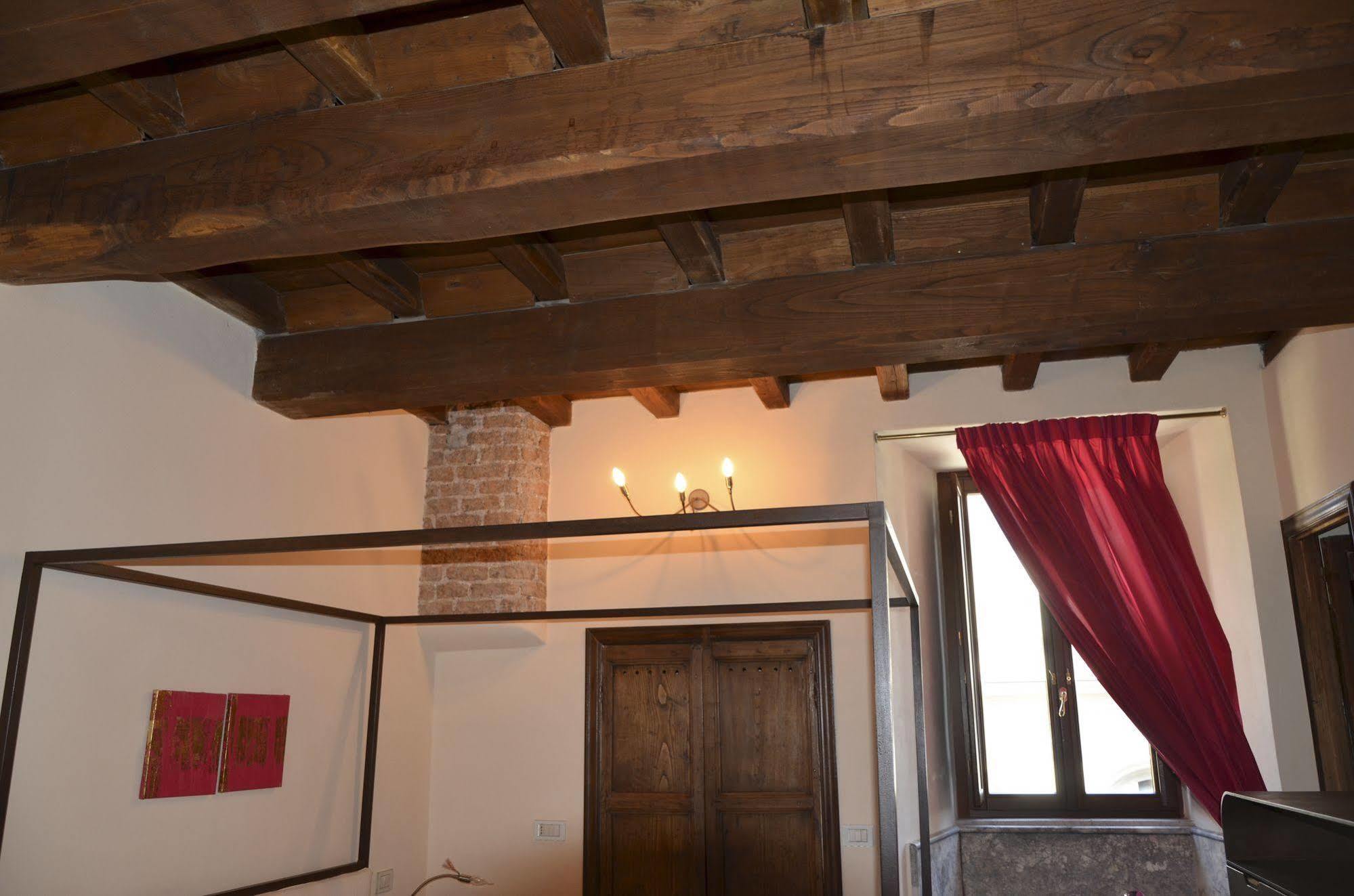 مبيت وإفطار روما Residenza Torre Colonna المظهر الخارجي الصورة